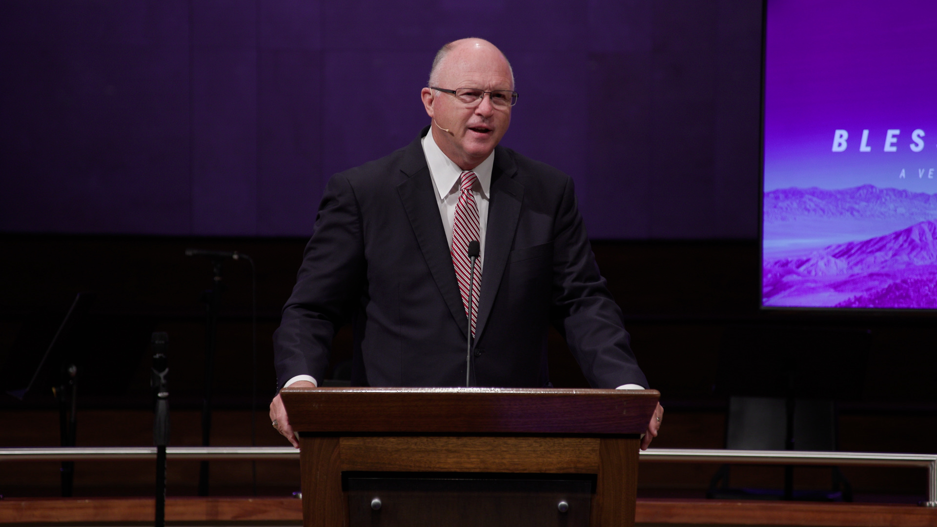 Pastor Paul Chappell: Fellowshipping in the Light